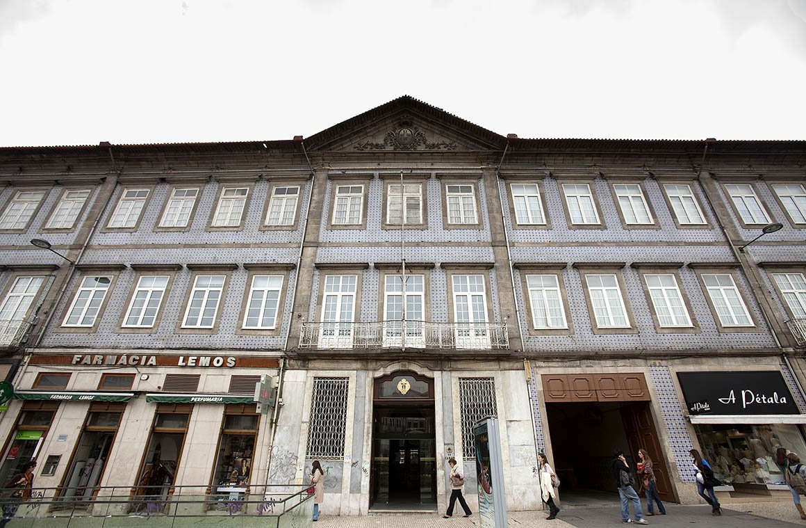 Hospital da Ordem do Carmo, no Porto, será convertido num hotel de cinco estrelas