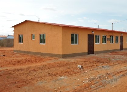 Governo angolano quer reforço da oferta habitacional do país