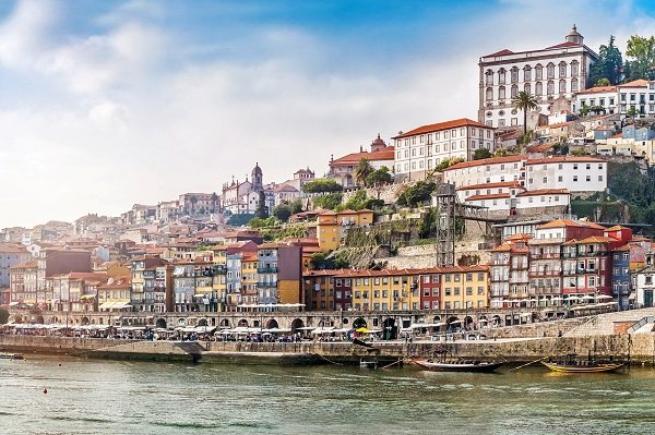 JLL promove sessão “Investimento e oportunidades imobiliárias no Porto”