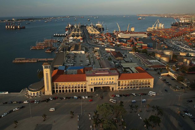 Modernização do terminal do porto de Luanda arranca este ano