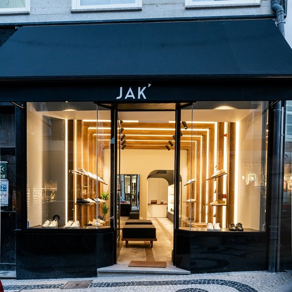 Jak Shoes abre primeira loja física no Porto