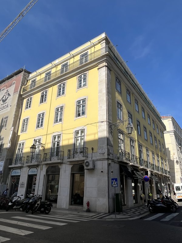 Proprietário institucional vende 2 edifícios na Baixa de Lisboa